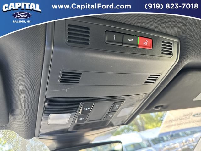 Used 2025 Volkswagen Jetta Sport FWD image 32