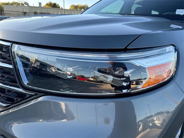 Certified 2023 Ford Explorer XLT image 36