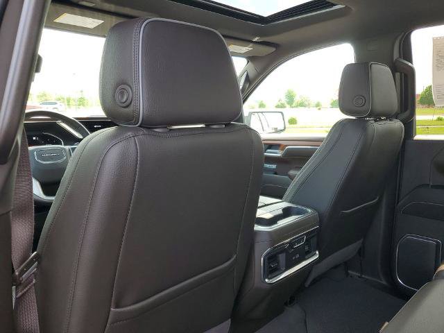 Used 2023 GMC Sierra 1500 Denali AWD/4WD image 28