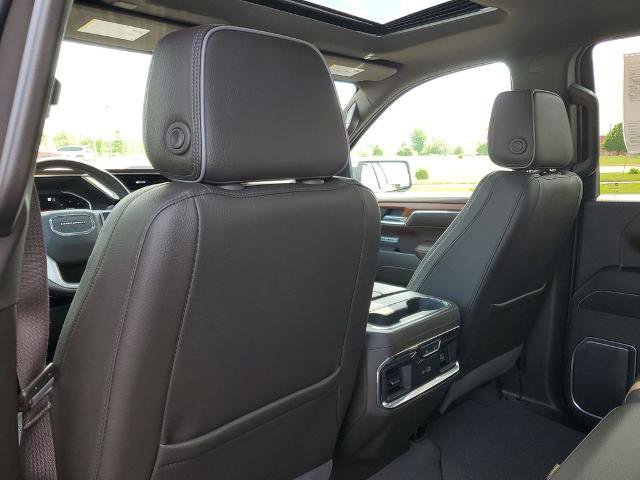 Used 2023 GMC Sierra 1500 Denali AWD/4WD image 28