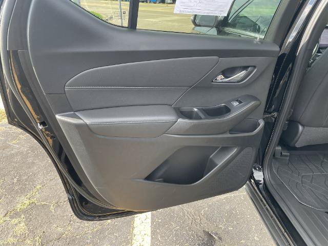 Used 2023 Chevrolet Traverse LT w/ LPO, Floor Liner Package AWD/4WD image 15