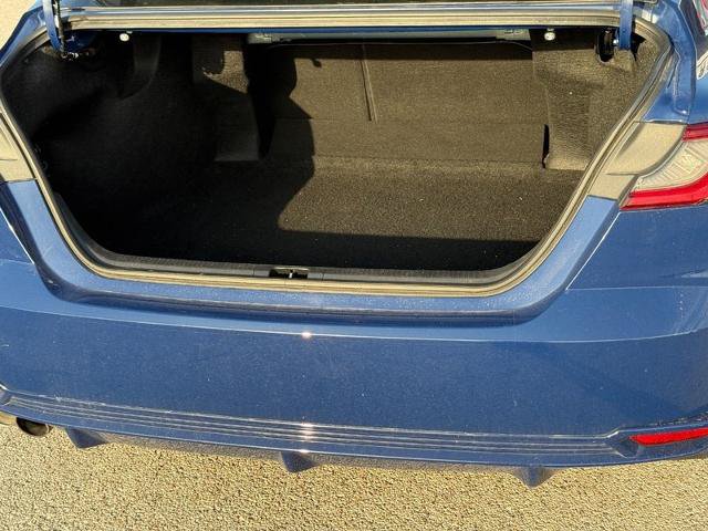 Used 2025 Toyota Camry XSE FWD image 6