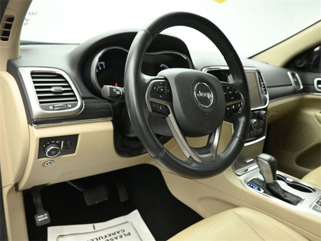 Used 2019 Jeep Grand Cherokee Limited image 27