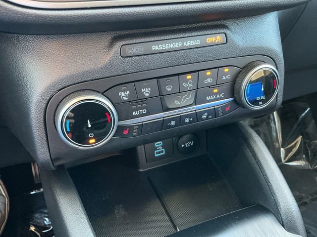 Certified 2023 Ford Escape Active AWD/4WD image 23