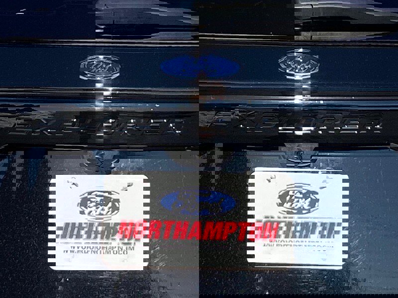 Certified 2020 Ford Explorer ST w/ ST Street Pack image 10