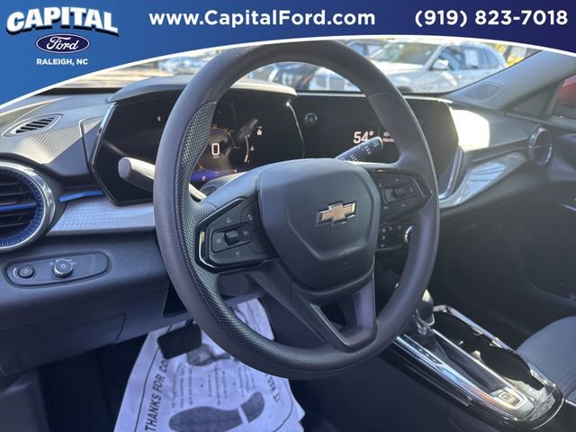 Used 2024 Chevrolet Trax LT image 23