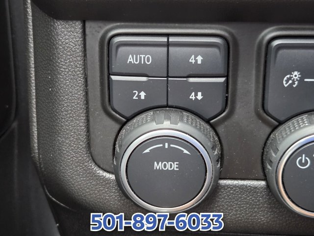 Used 2023 Chevrolet Tahoe Z71 w/ Luxury Package AWD/4WD image 28