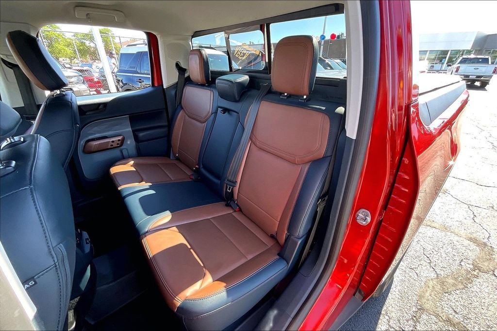 Certified 2022 Ford Maverick Lariat w/ Lariat Luxury Package AWD/4WD image 25