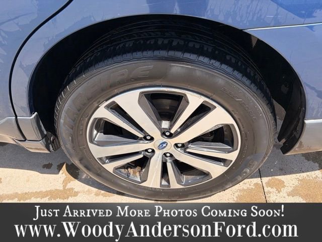 Used 2019 Subaru Outback 2.5i Limited AWD/4WD image 7