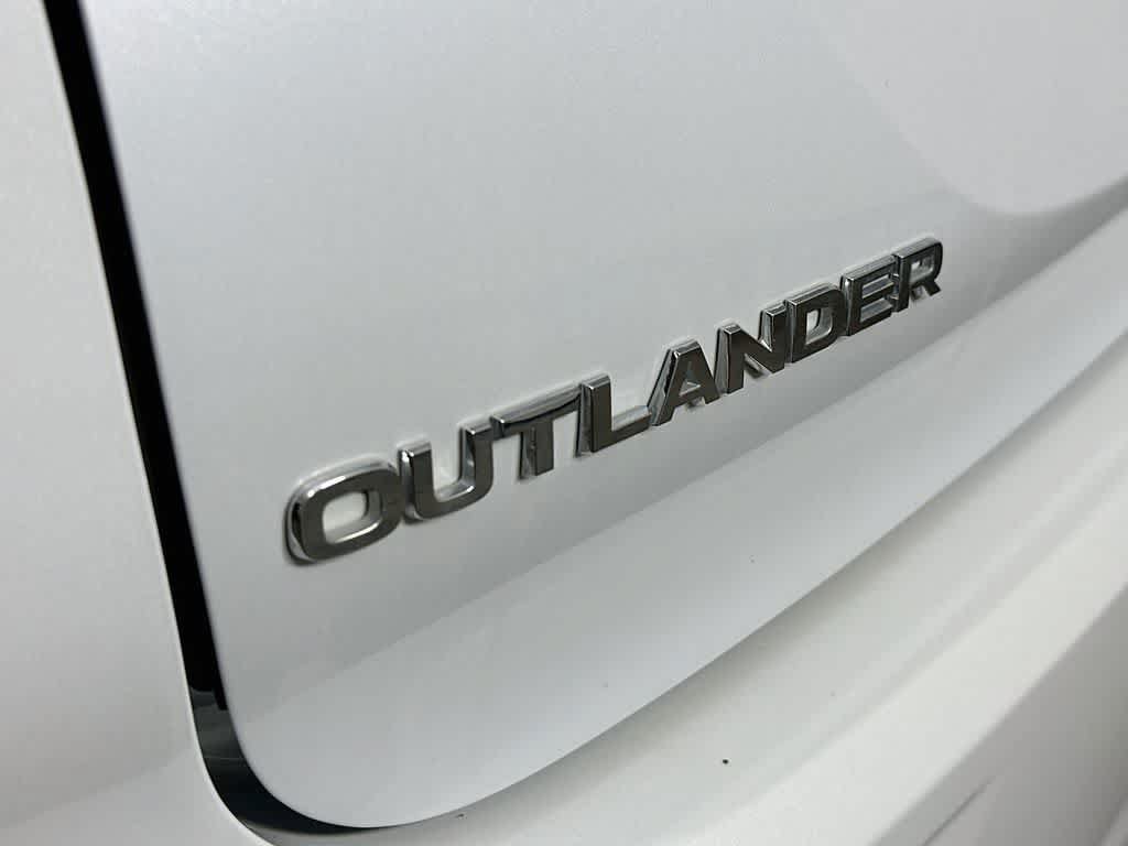 Used 2024 Mitsubishi Outlander SEL FWD image 7