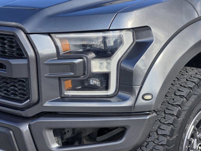 Certified 2018 Ford F150 Raptor w/ Equipment Group 802A Luxury image 9