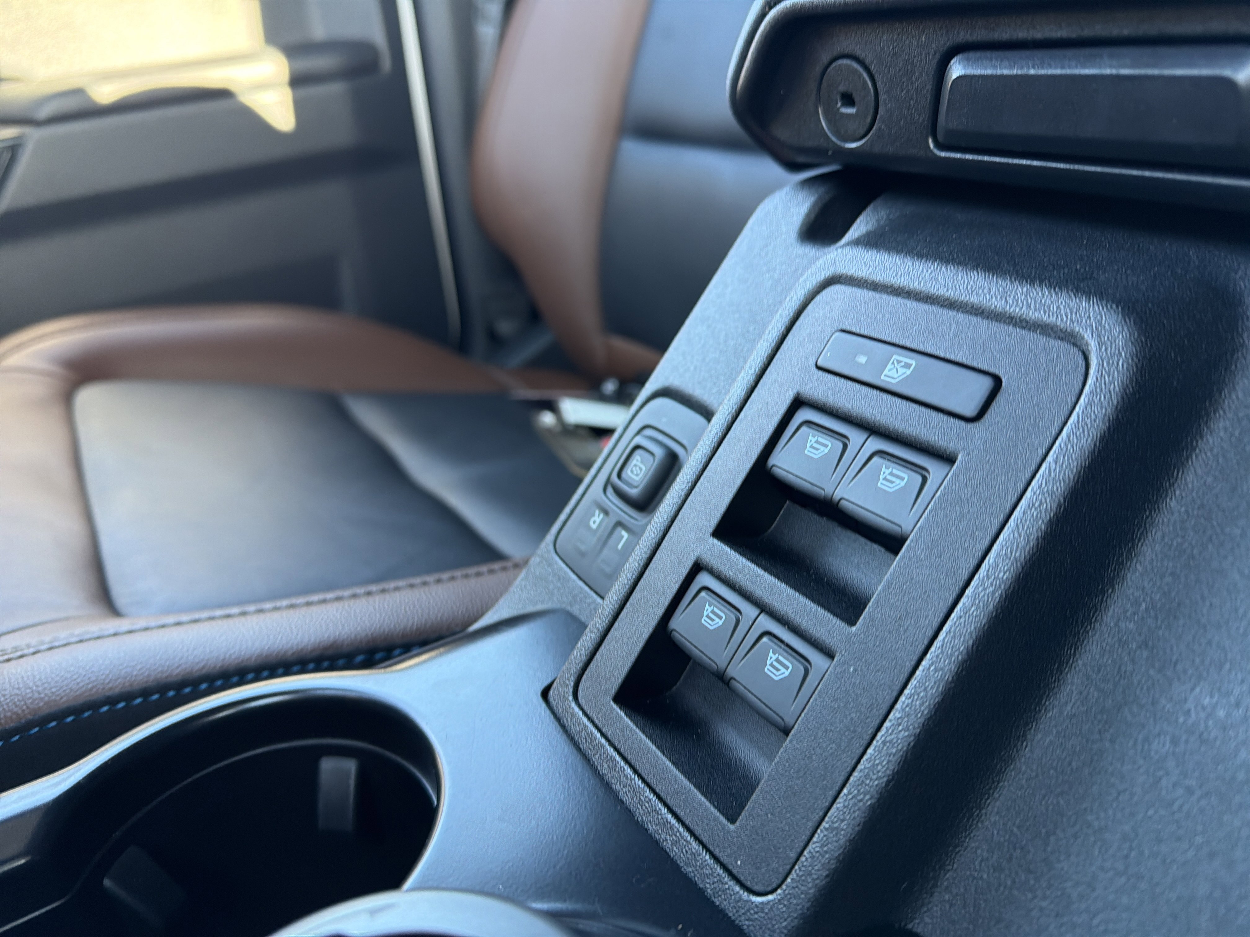 Certified 2024 Ford Bronco Outer Banks image 24