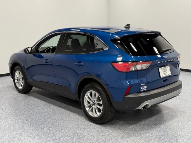 Certified 2022 Ford Escape SE w/ Cold Weather Package AWD/4WD image 9