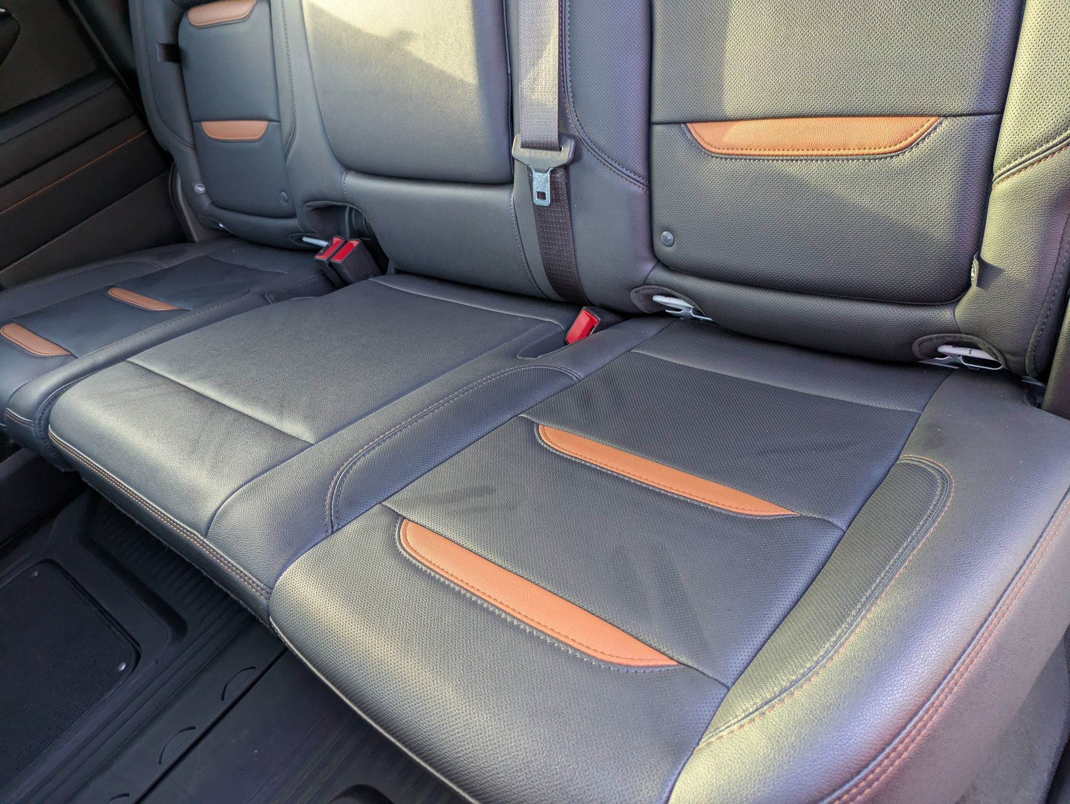 Used 2023 GMC Sierra 1500 AT4 w/ AT4 Preferred Package AWD/4WD image 29