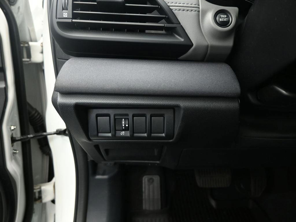 Used 2021 Subaru Outback Premium image 37