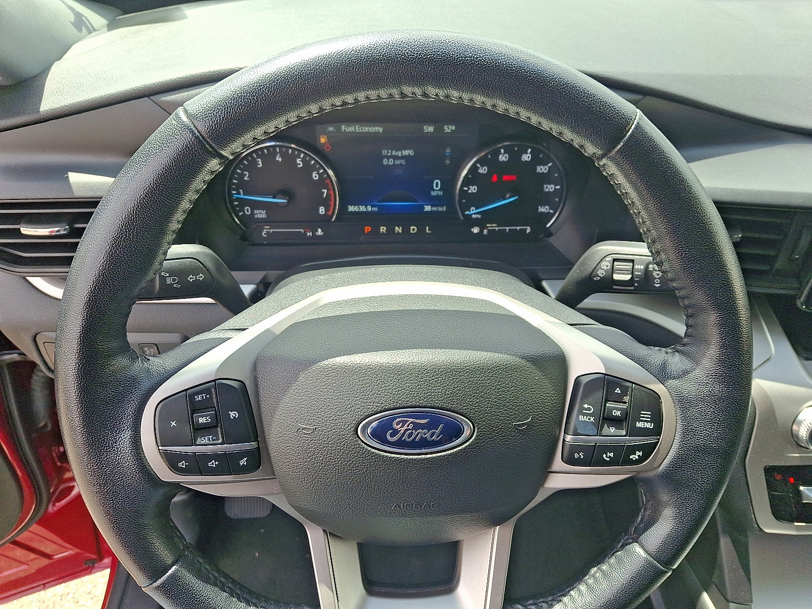 Certified 2022 Ford Explorer XLT w/ Class IV Trailer Tow Package AWD/4WD image 19