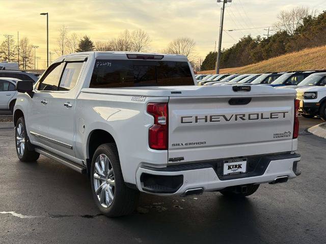 Used 2022 Chevrolet Silverado 1500 High Country w/ High Country Premium Package AWD/4WD image 22
