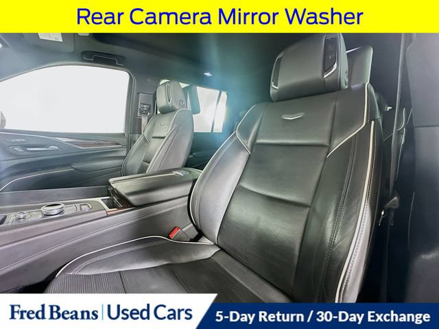 Used 2023 Cadillac Escalade ESV Premium Luxury AWD/4WD image 27