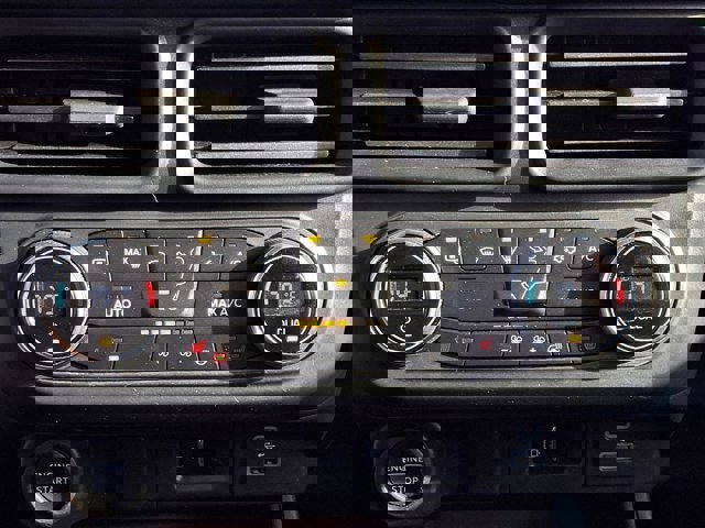 Certified 2022 Ford Maverick Lariat w/ Lariat Luxury Package image 12