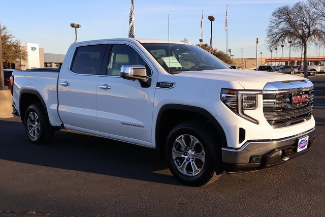 Used 2024 GMC Sierra 1500 SLT image 13