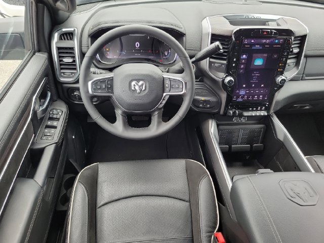 Used 2026 RAM 3500 Laramie AWD/4WD image 13