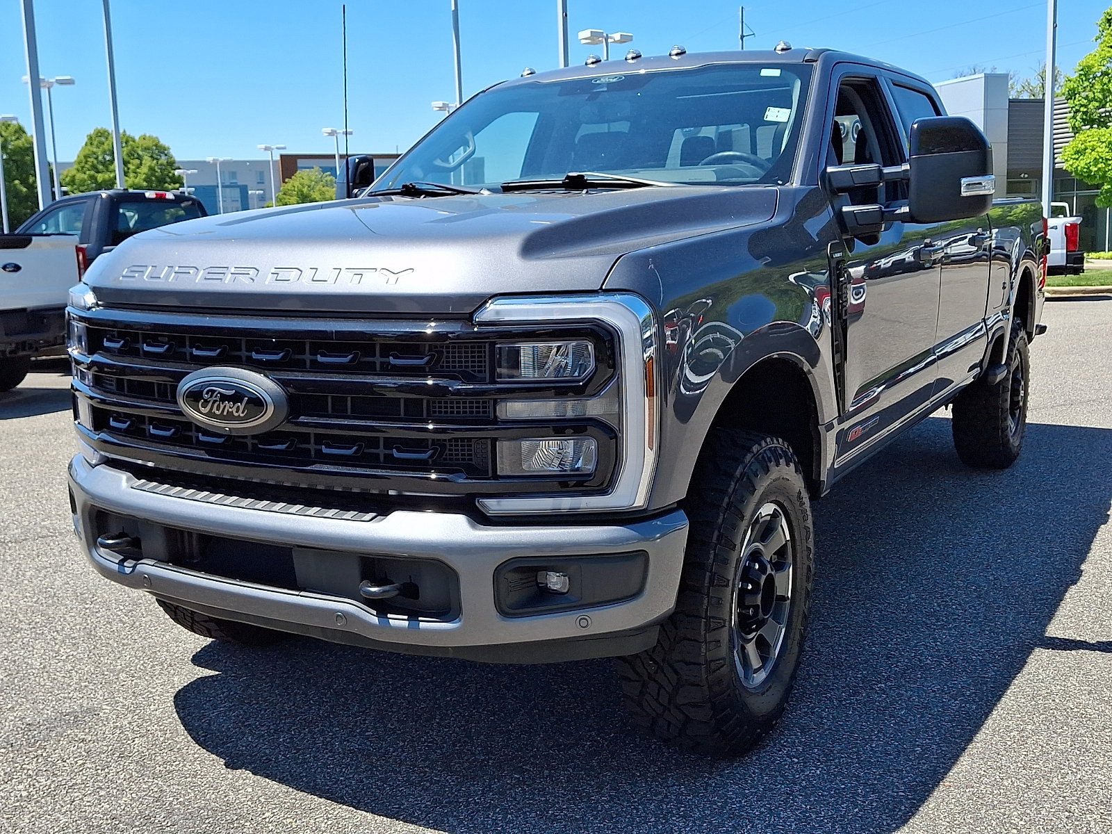 Certified 2024 Ford F250 Lariat w/ Lariat Ultimate Package AWD/4WD image 4