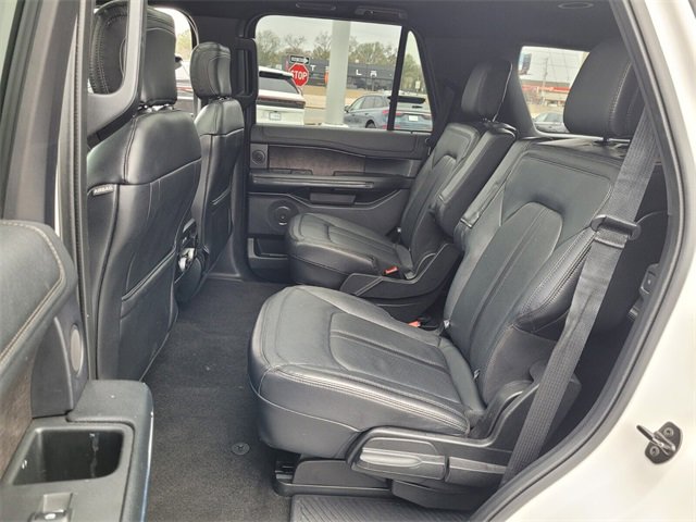 Certified 2019 Ford Expedition Limited w/ Equipment Group 301A image 9