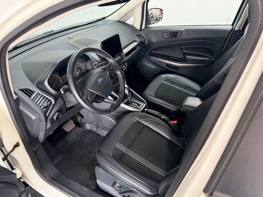 Certified 2019 Ford EcoSport SES w/ SES Black Appearance Package AWD/4WD image 6