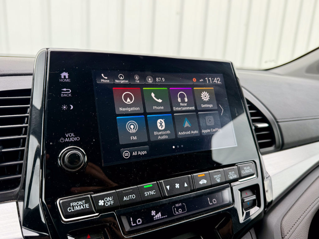 Used 2018 Honda Odyssey Touring image 32