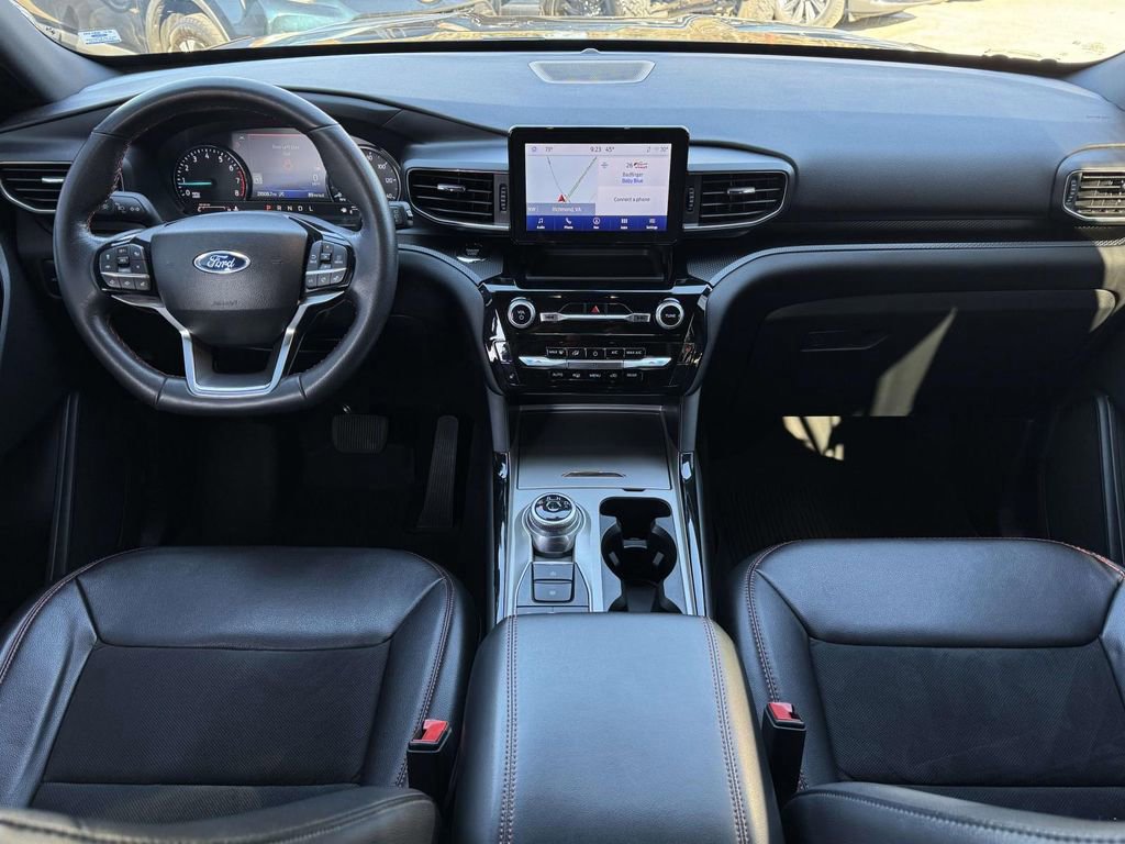 Certified 2023 Ford Explorer ST-Line w/ Class IV Trailer Tow Package image 7