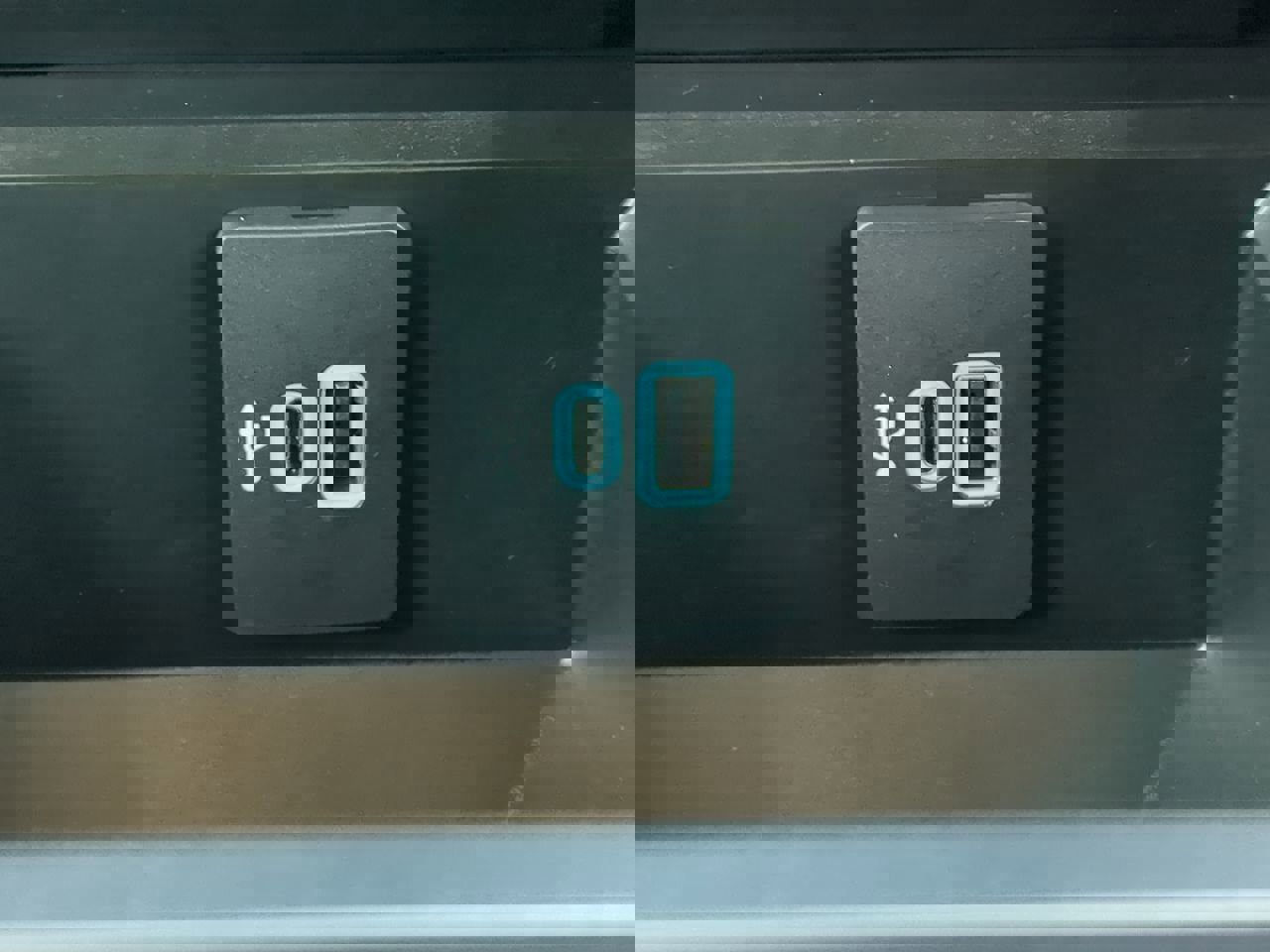 Certified 2023 Ford F450 King Ranch w/ Chrome Package image 21