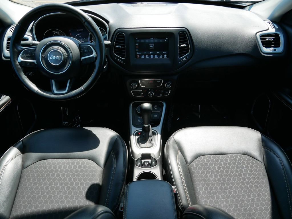 Used 2019 Jeep Compass Latitude w/ Popular Equipment Group AWD/4WD image 13
