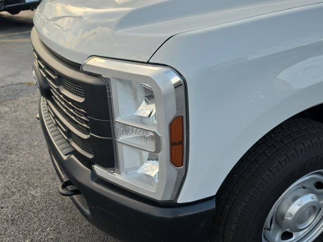 Certified 2024 Ford F250 XL RWD image 11