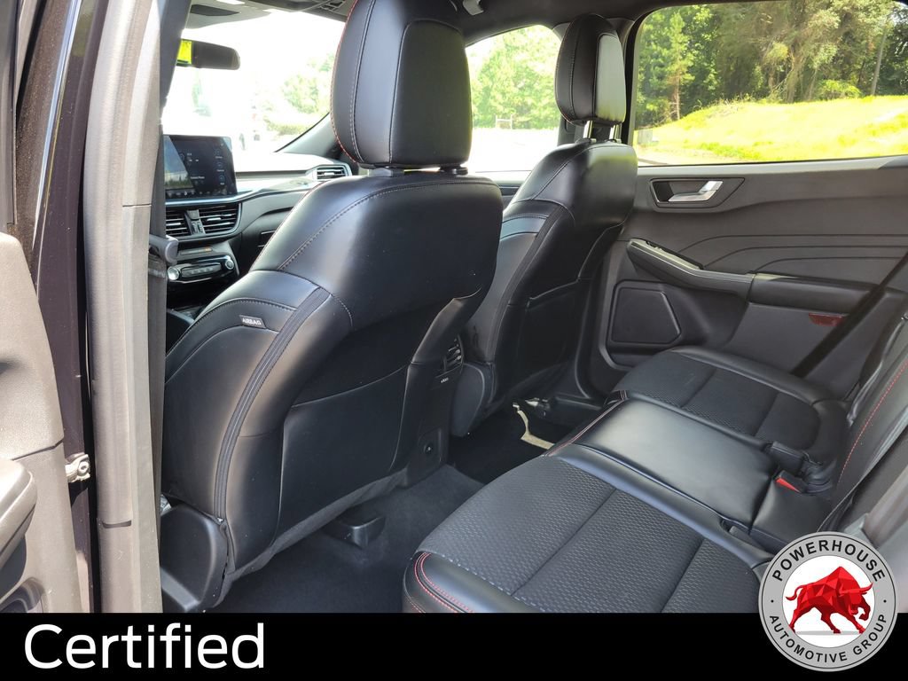 Certified 2024 Ford Escape ST-Line w/ Tech Pack #1 FWD image 16