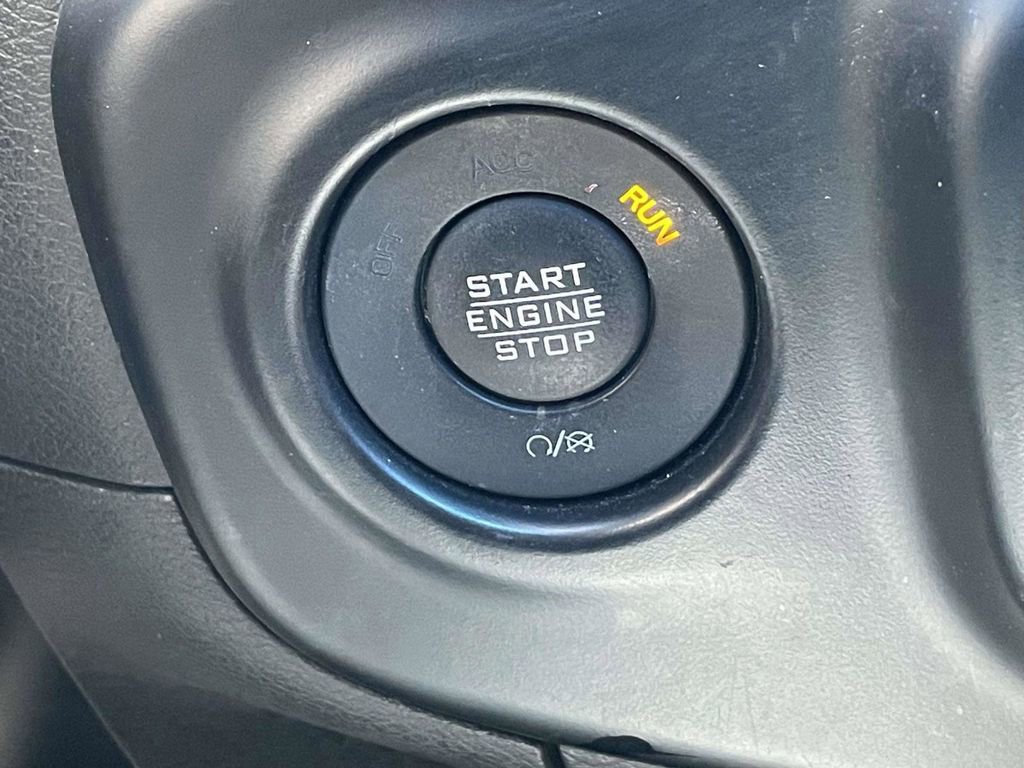 Used 2022 Jeep Gladiator Overland image 28