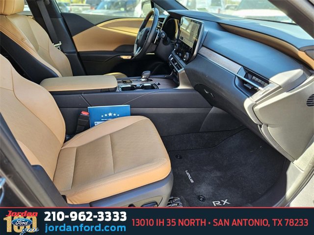 Used 2024 Lexus RX 350 Premium Plus w/ Convenience Package image 11