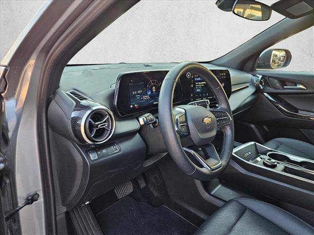 Used 2026 Chevrolet Equinox LT w/ Convenience Package II FWD image 9
