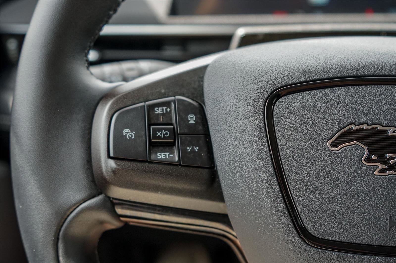 Certified 2025 Ford Mustang Mach-E Select image 17