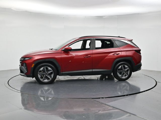 Used 2025 Hyundai Tucson SEL FWD image 6