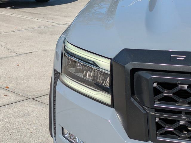 Used 2023 Nissan Frontier PRO-4X w/ Pro-4X Premium Package image 9