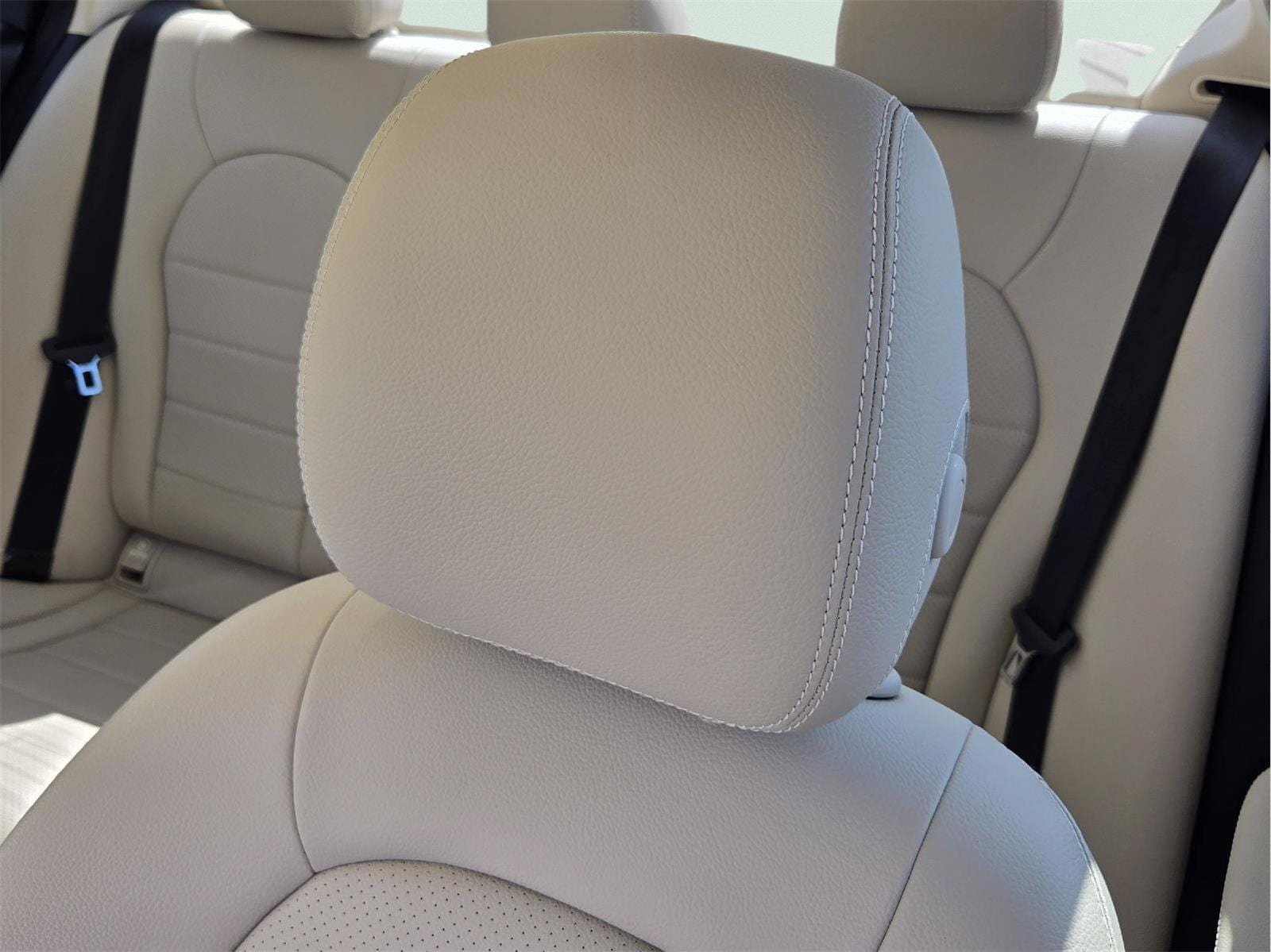 Used 2017 Mercedes-Benz C 300 Sedan image 22
