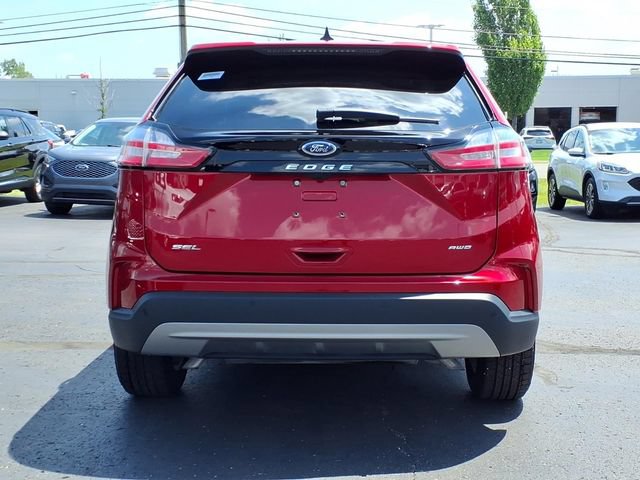 Certified 2023 Ford Edge SEL w/ Convenience Package AWD/4WD image 6