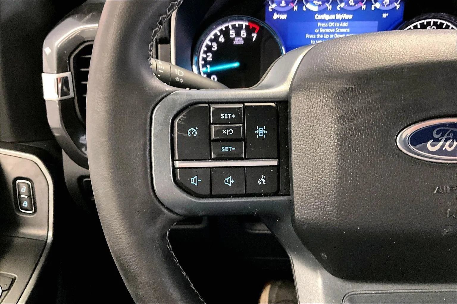 Certified 2023 Ford F150 XLT w/ Equipment Group 302A High image 17