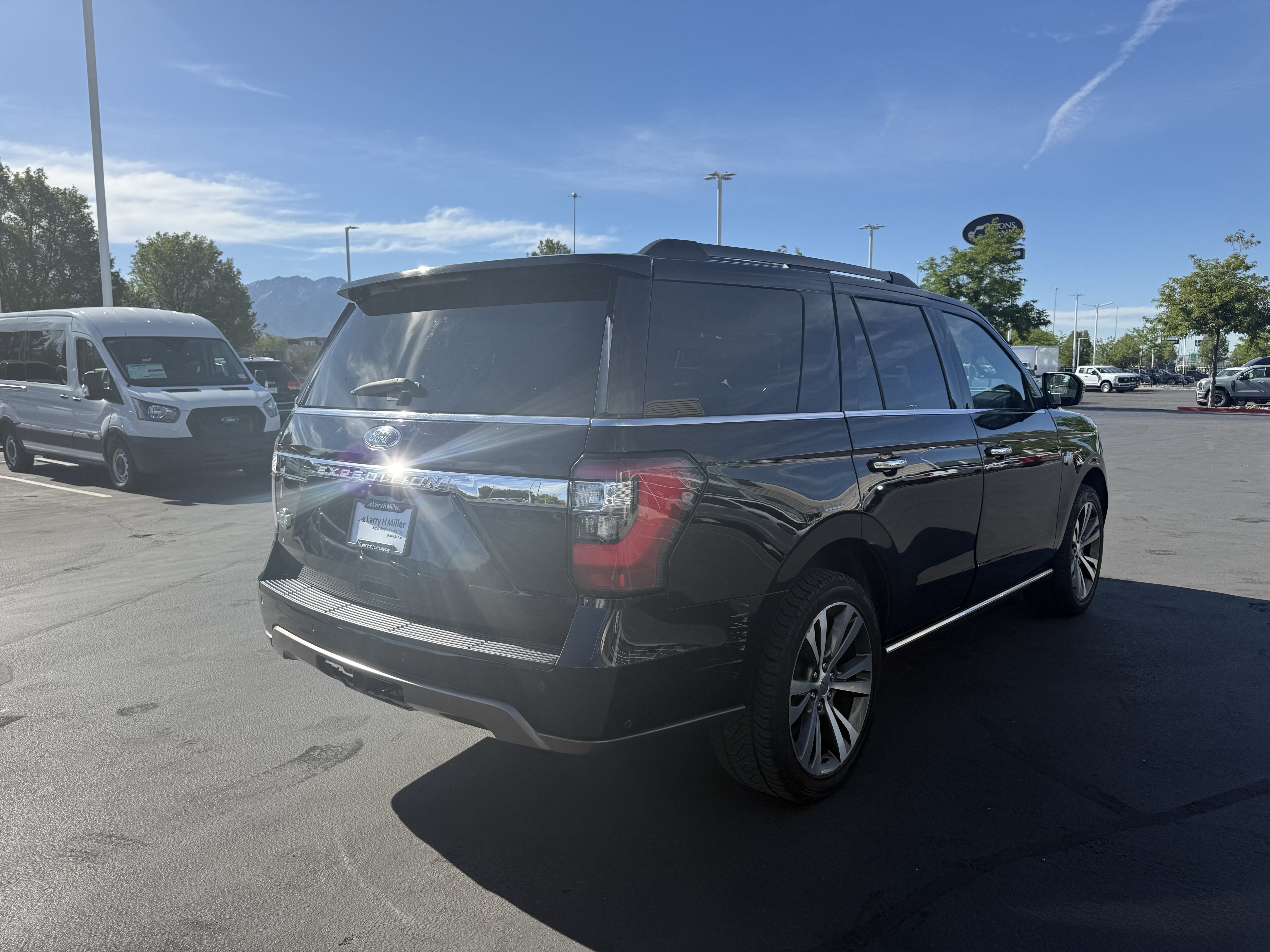 Certified 2020 Ford Expedition King Ranch AWD/4WD image 5