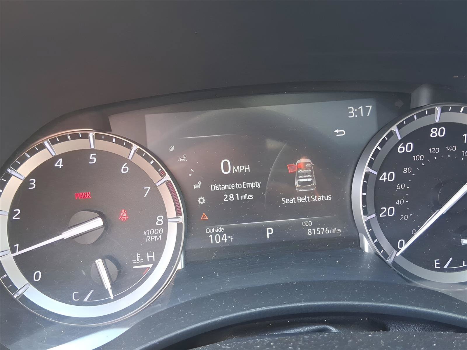 Used 2022 Toyota Highlander XLE FWD image 17