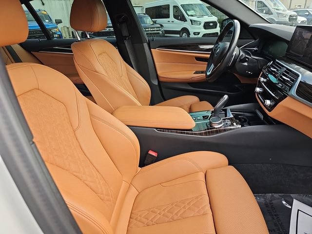 Used 2023 BMW 530i w/ Convenience Package RWD image 12