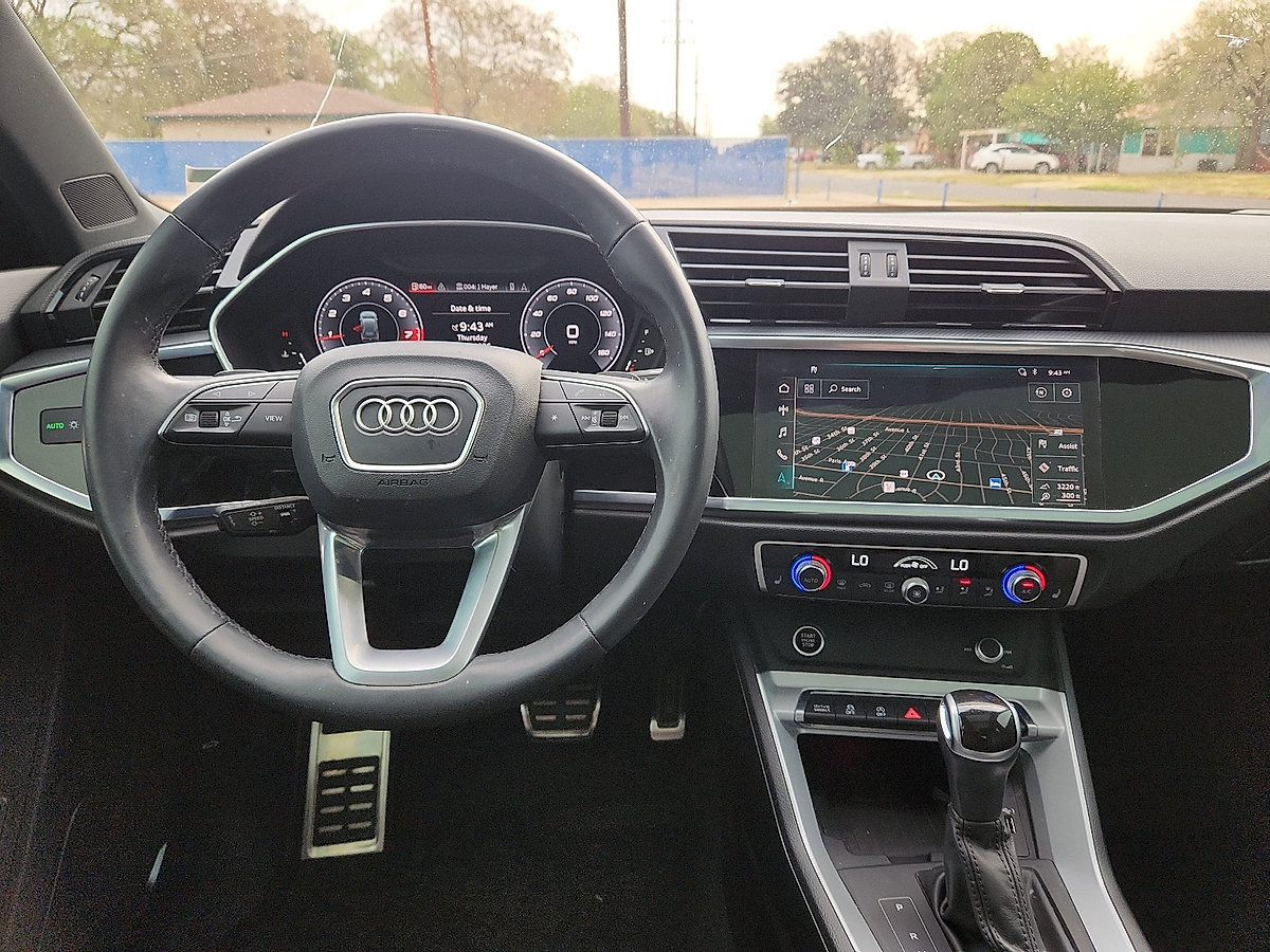 Used 2021 Audi Q3 2.0T Premium Plus AWD/4WD image 6