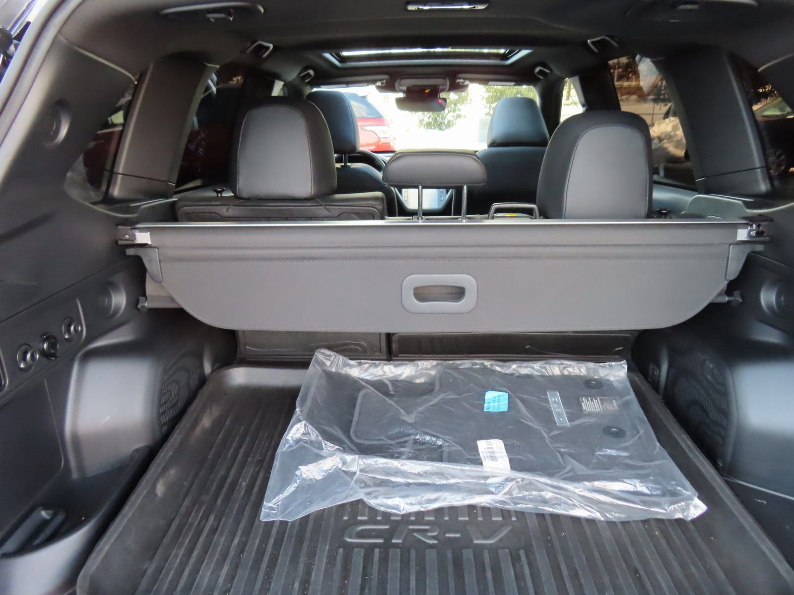 Used 2025 Subaru Forester Limited w/ Popular Package image 37