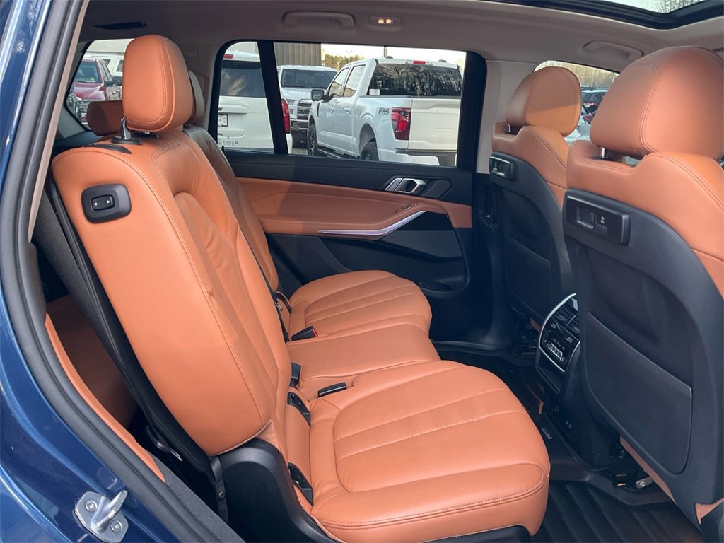 Used 2019 BMW X7 xDrive40i w/ Premium Package image 13