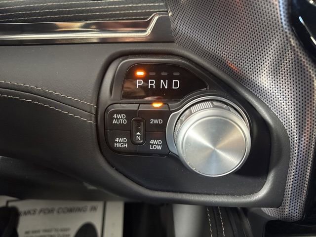 Used 2020 RAM 1500 Limited w/ Black Appearance Package AWD/4WD image 17